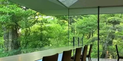 避開人潮！根津美術館：看展、庭院、咖啡一站式治癒